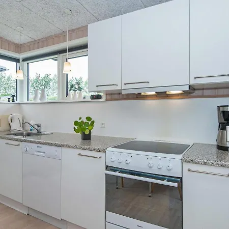 Holiday home 6 Person Holiday Home In Haderslev Arosund