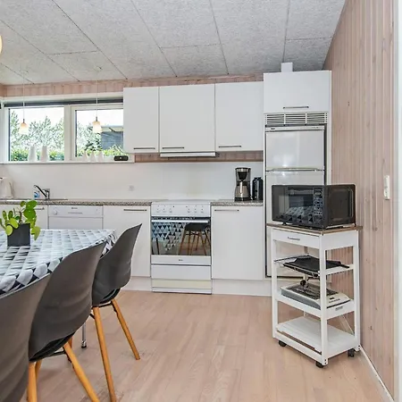 6 Person In Haderslev-by Traum Casa de Férias